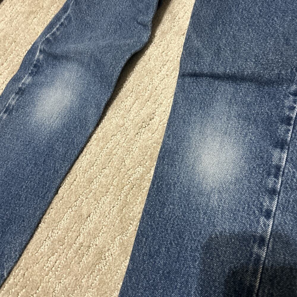 Y2K Levi's 550 Relaxed Fit Jeans Boys Size 7X Blue Denim Everyday Casual - Picture 3 of 8